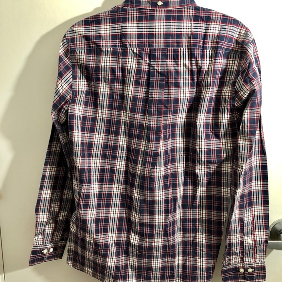 Brooks Brothers casual shirt so M - Picture 3 of 4